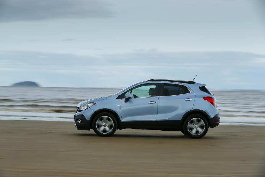  Vauxhall Mokka 2012 года  (фото 103 из 365)